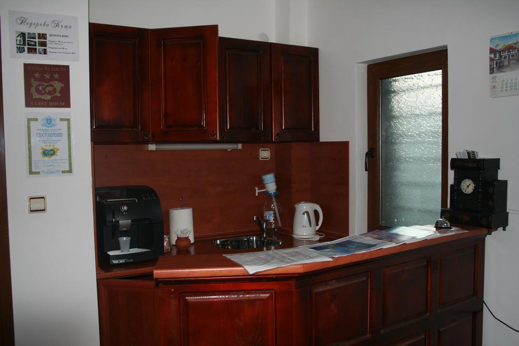 Todorova House Hotel ซลาโตกราด ภายนอก รูปภาพ