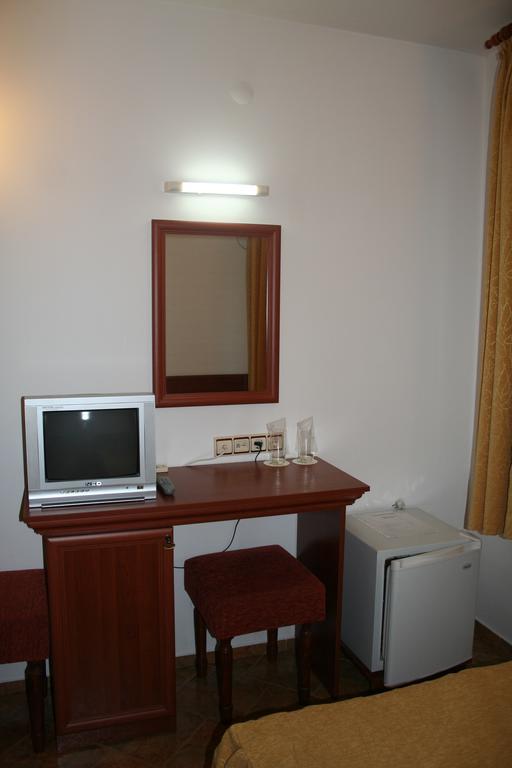 Todorova House Hotel ซลาโตกราด ภายนอก รูปภาพ